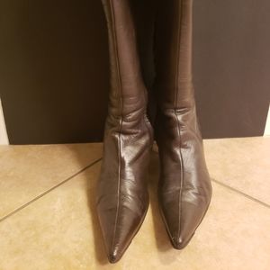 Escada brown leather boots